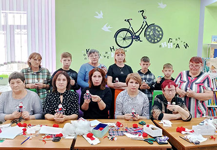 мастер-класс «Куколки-обереги для участников СВО» мастер-класс «Куколки-обереги для участников СВО»